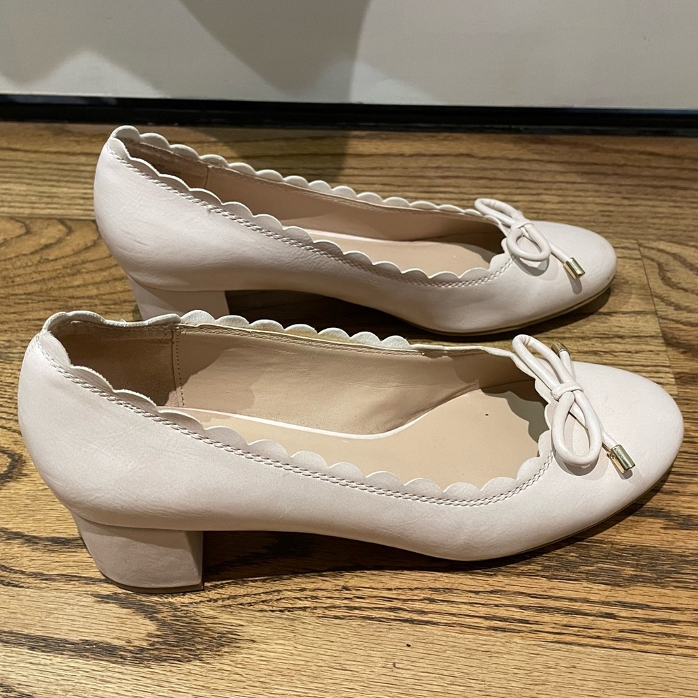 Kelly & Katie Cadena blush pink heels 7.5